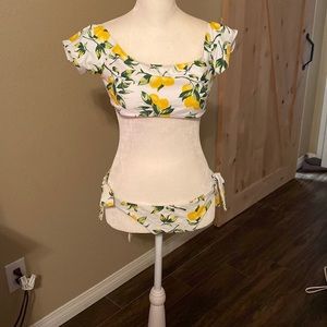 Lemon print 2 piece bikini with sleeve top